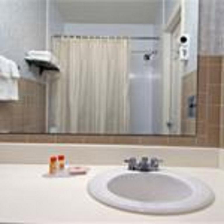 Hotel Diamond Carlisle Esterno foto