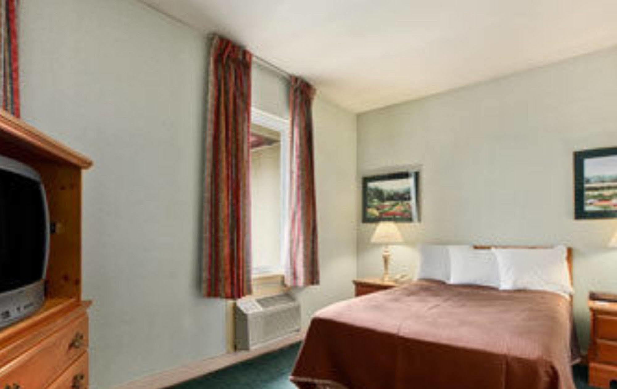 Hotel Diamond Carlisle Esterno foto